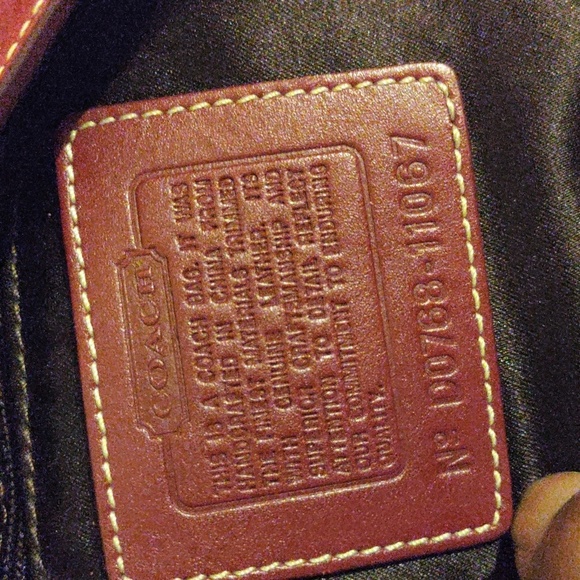 Vintage Coach Y2K Hampton Signature C Hobo – Rare Red Leather Shoulder Bag - Picture 15 of 16